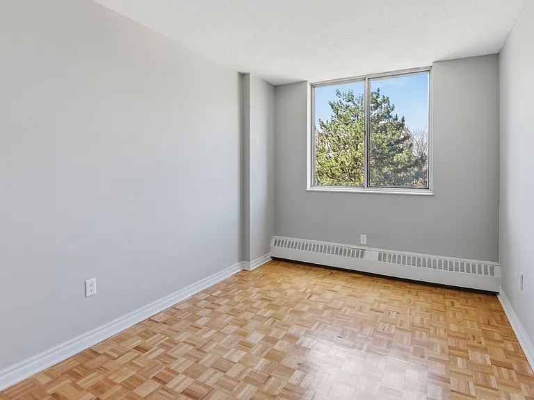 20 Stonehill Ct — Photo 36