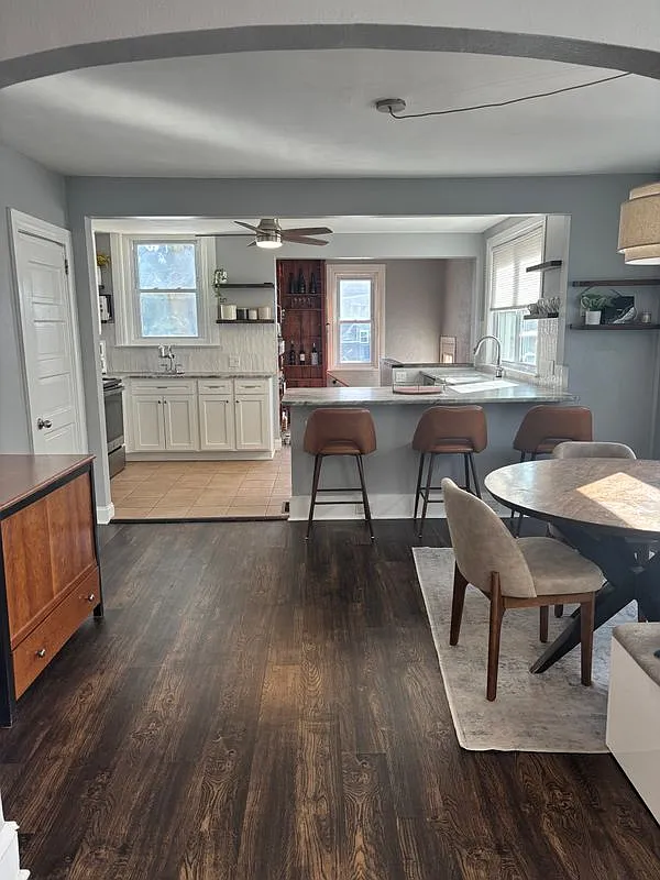 3 bed, 1.5 bath, 1600 sqft, $3,600 — Photo 4