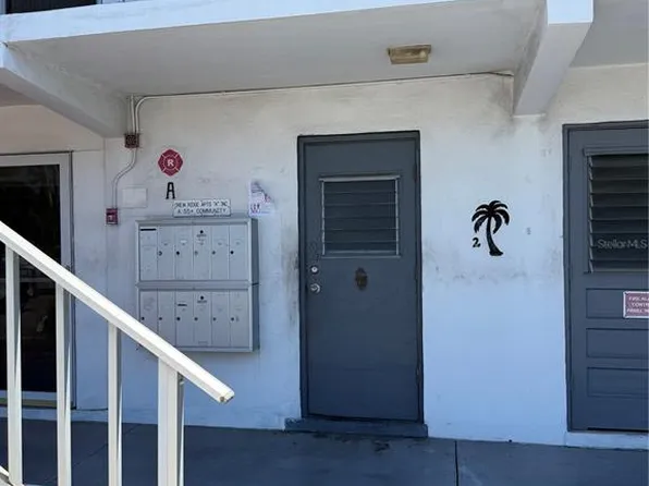 1221 Drew St APT A2, Clearwater, FL 33755