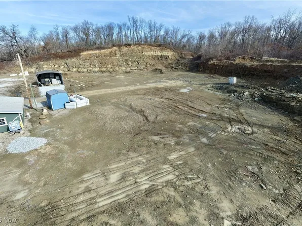 8880 State Route 83, Holmesville, OH 44633