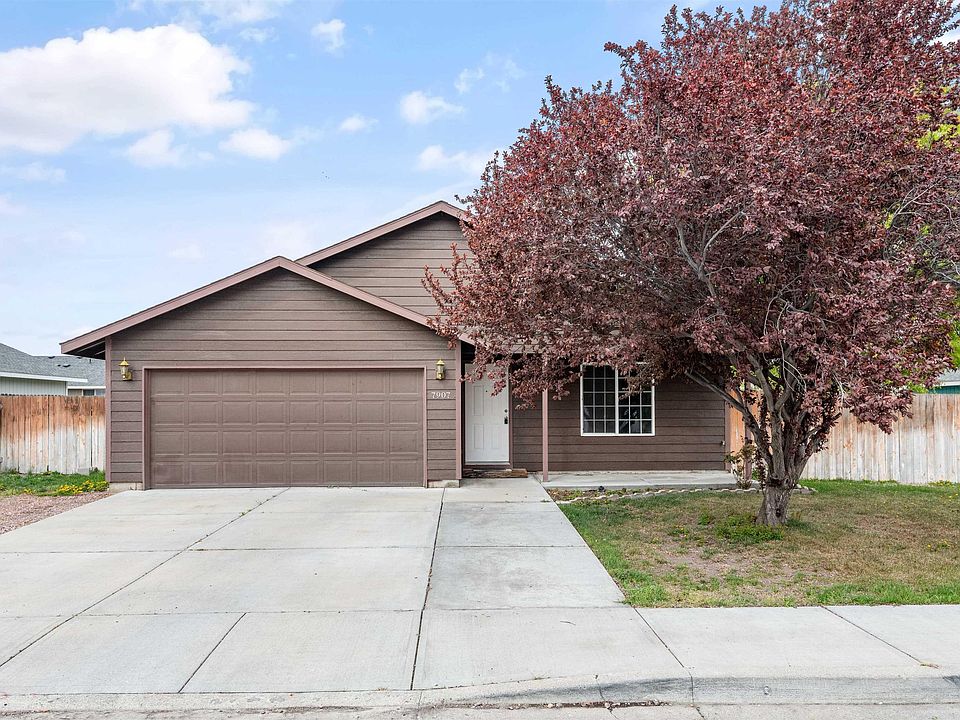 1st image of 7907 Savary Dr