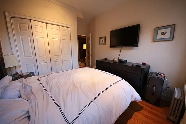 Rented by (Legacy) NY Quality Living Uptown | media 30