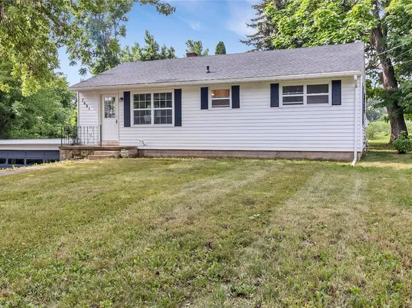 7661 W Ridge Rd, Brockport, NY 14420