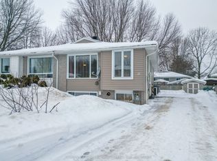 21 Rosedale Ct, North Bay, ON P1A3W1