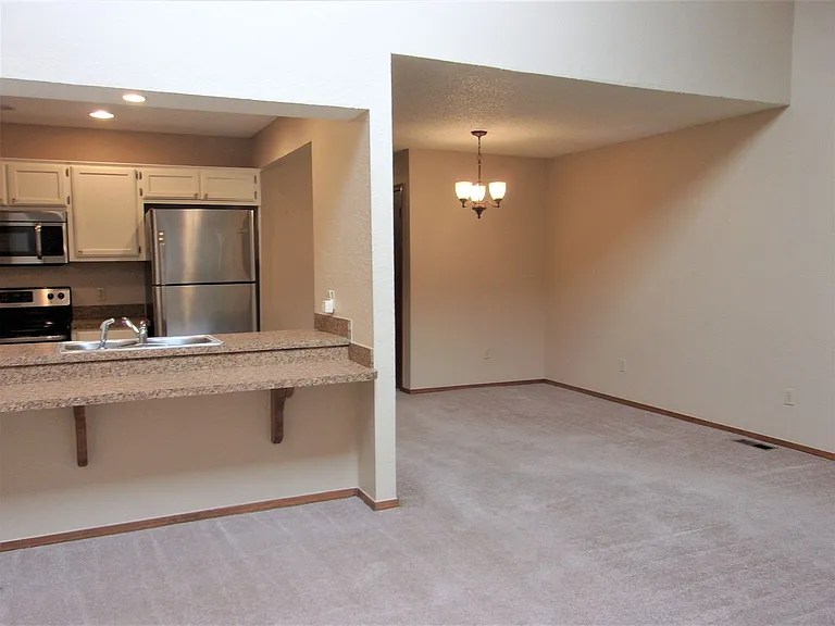 TJ 12 - FFG 8911 8913 — Photo 9