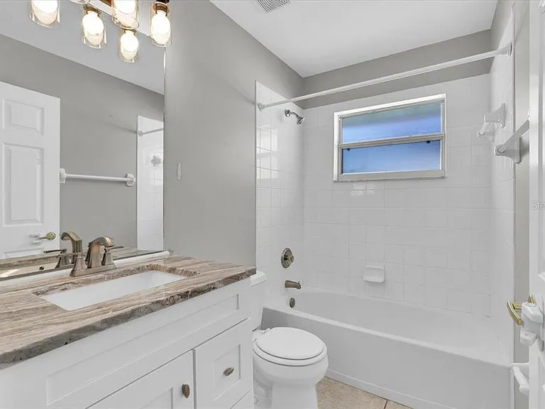 112 Azalea Dr — Photo 16