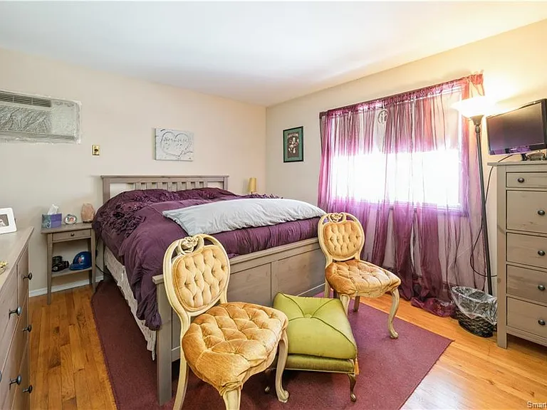 8 Plymouth Ave #B — Photo 10