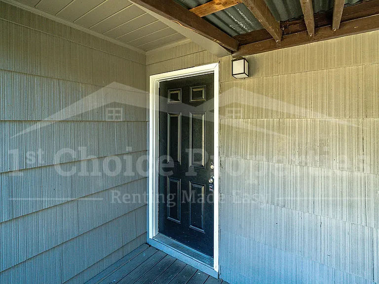 1301 5th Pl NW — Photo 6