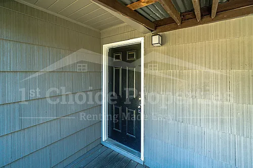 1301 5th Pl NW Photo 1