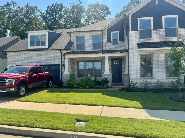 595 Mount Laurel Dr, Collierville, TN 38017