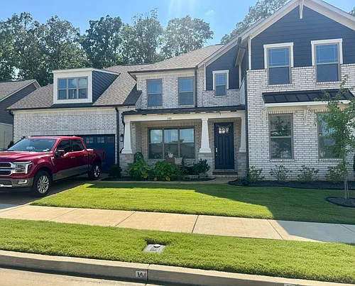 595 Mount Laurel Dr Photo 1