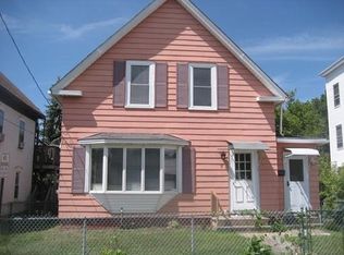 17 Limerick St, Gardner, MA 01440