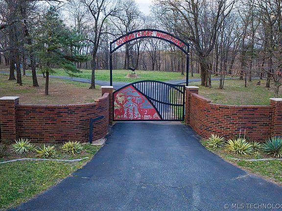 2nd image of 7130 W 420th Rd