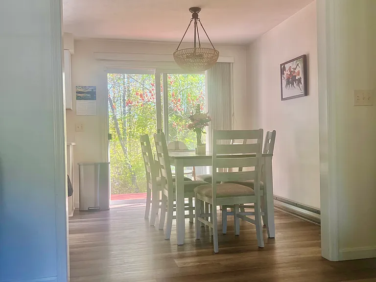 48 Garfield St #5 — Photo 5