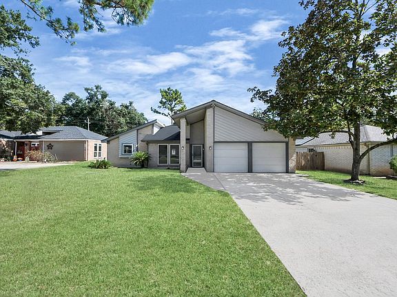 4th image of 23002 Grand Rapids Ln