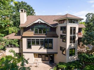 7104 Tralee Dr, Edina, MN 55439