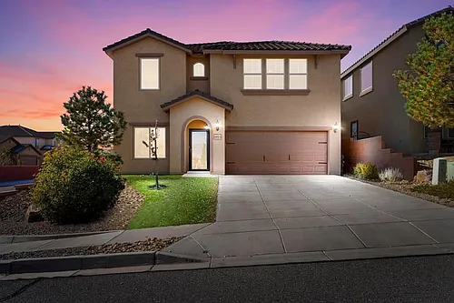 604 Loma Linda Loop NE Photo 1