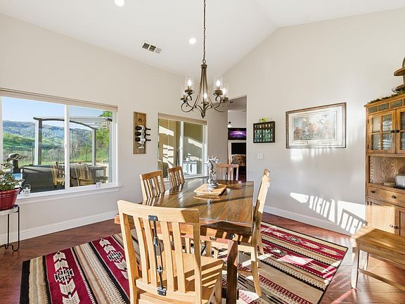 3rd image of 7561 Pleasants Valley Road