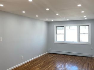 130 E 87th St #2, Brooklyn, NY 11236