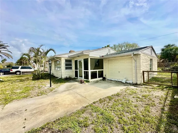 165 44th Ave, Saint Pete Beach, FL 33706