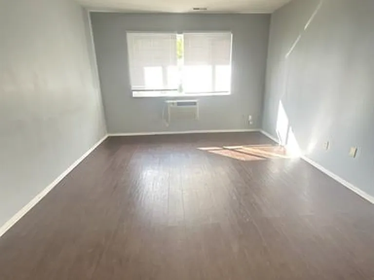 3340 Germantown St — Photo 2