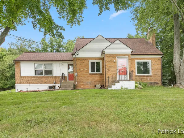 732 Collindale Ave NW, Grand Rapids, MI 49504