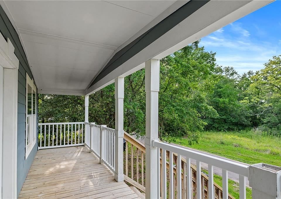8975 W Rabby St, Bayou La Batre, AL 36509 Zillow