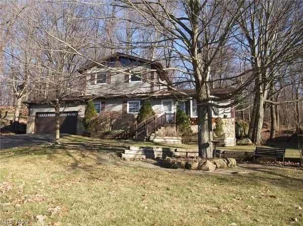 915 Iroquois Run, Macedonia, OH 44056