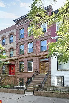 Rented by Compass | media 9