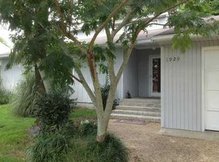 1929 Beethoven Dr, Virginia Beach, VA 23454