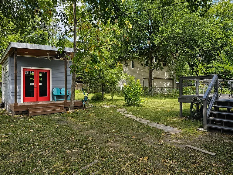 200 Nelray Blvd — Photo 22