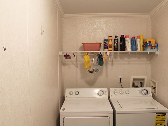 4th image of 873 E Ridley Way