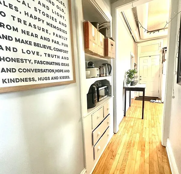 2303 S Oakley Ave #3R — Photo 7