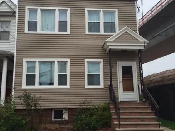 164 West 4th Street image 1 of 7