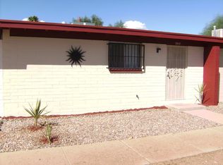 3909 S Queen Palm Dr, Tucson, AZ 85730