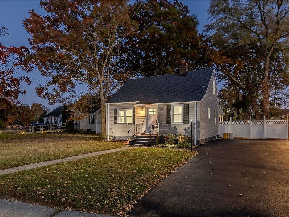 1st image of 27 Francine Avenue