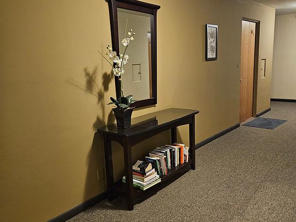 2nd image of 530 W Olympic Pl APT 309