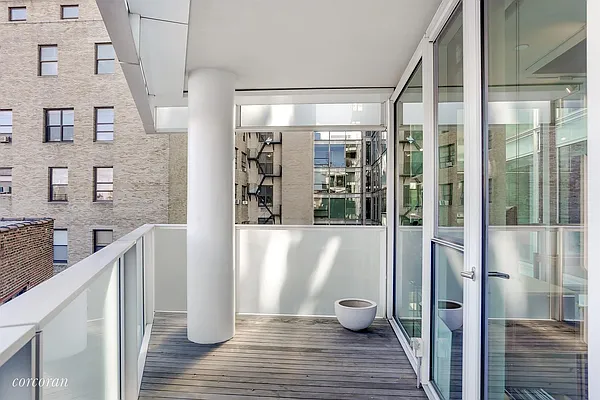 Sold by Corcoran | media 6