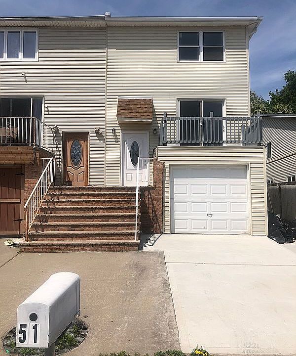 1st image of 51 Ada Dr