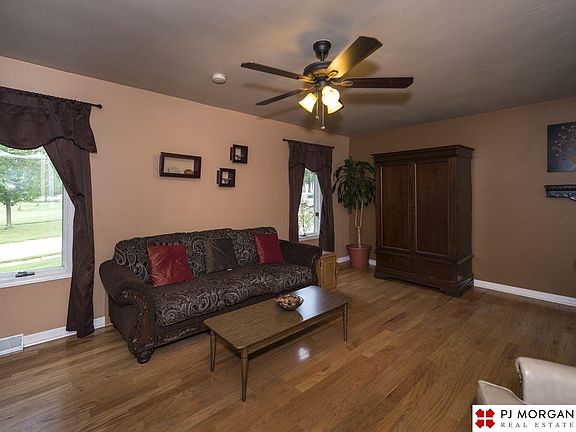 4th image of 5623 N 93rd St