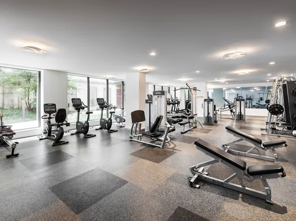 535 West 43rd Street image 19 of 23