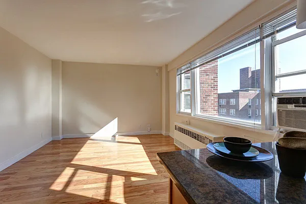 Rented by Bohemia Realty Group | media 2