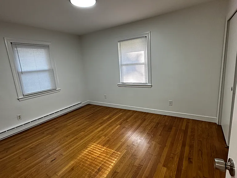 15 Patrick Henry St #4 — Photo 5