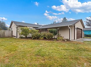 925 Vera Ct, Mount Vernon, WA 98273