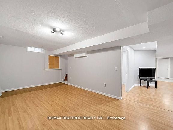 5th image of 28 Hartwell Way