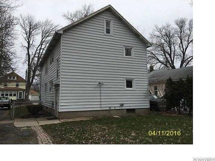 2nd image of 37 Rumbold Ave