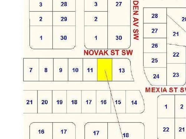 718 Novak St SW, Palm Bay, FL 32908