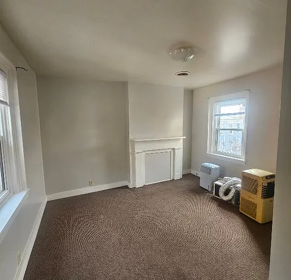 424 W Washington St #C — Photo 3