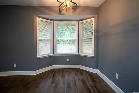 31 Carwin — Photo 3