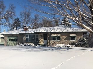 2112 Caroline Ln, South Saint Paul, MN 55075